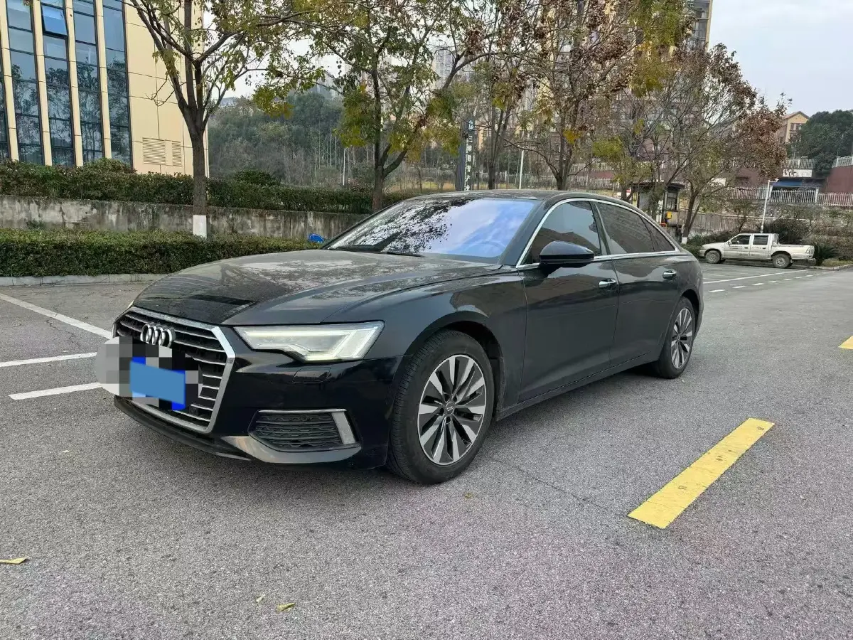 2021 Audi A6L 2.0T 224HP L4 7DCT