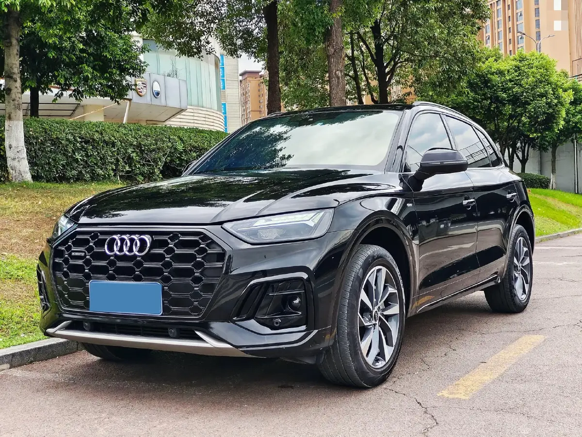 2023 Audi Q5L 2.0T 190HP L4 7DCT