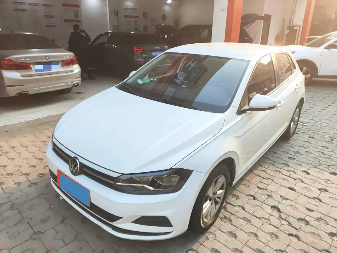 2023 Volkswagen Polo 1.5L 110HP L4 6AT