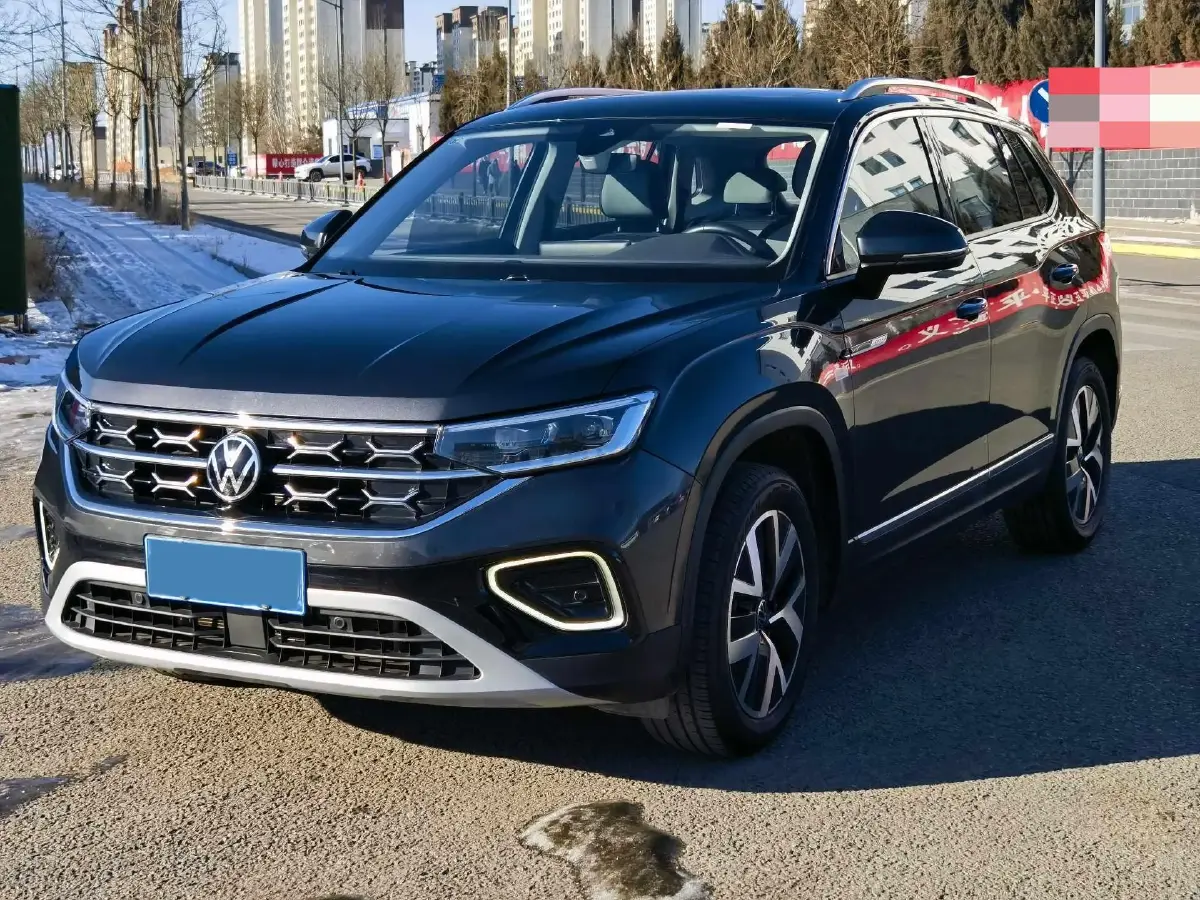 2023 Volkswagen Tayron 2.0T 186HP L4 7DCT