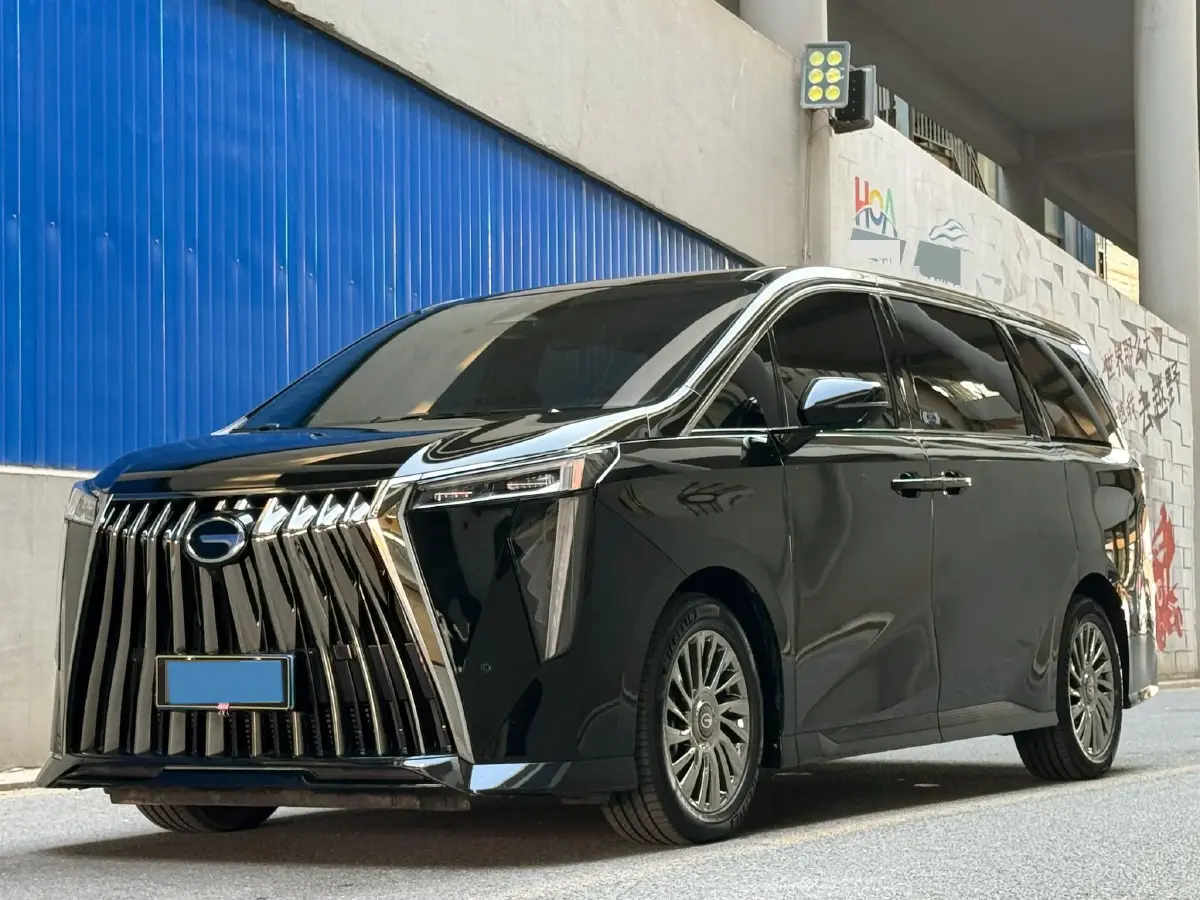 2023 GAC Trumpchi M8 2.0T 252HP L4 8AT