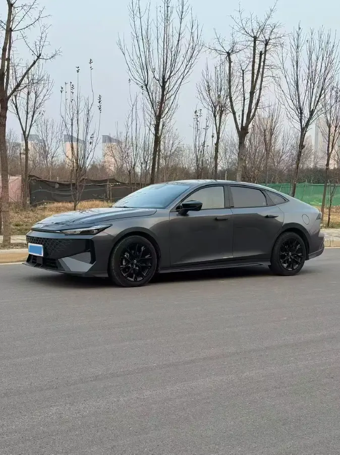 2023 ChangAn UNI-V 1.5T 188HP L4 7DCT