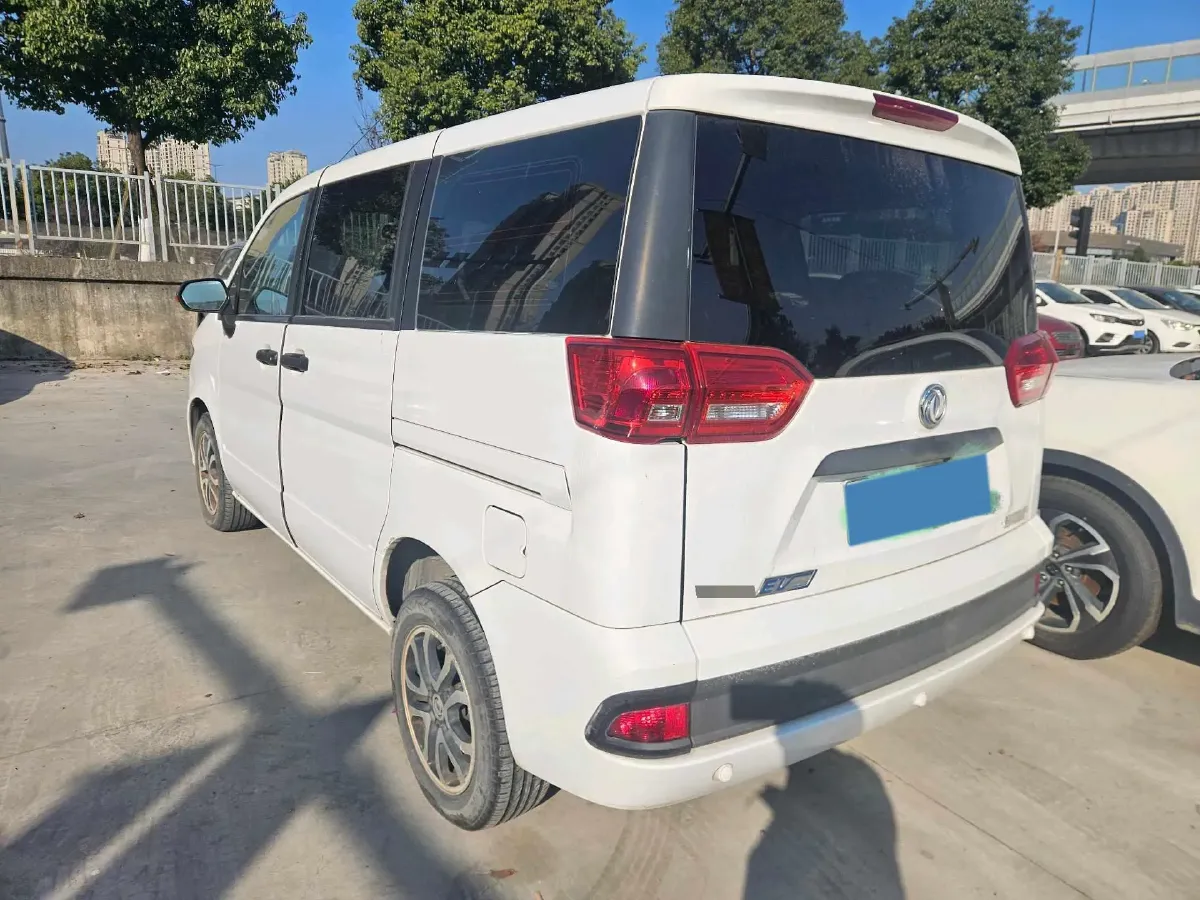 2018 Dongfeng ShuaiKe BEV 49.572KWH,autocango,china used car exporter,china ev exporter,chinese used car exporter,chinese used ev exporter
