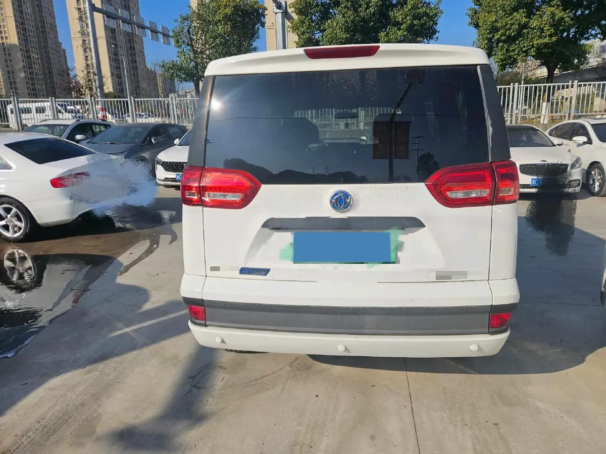 2018 Dongfeng ShuaiKe BEV 49.572KWH,autocango,china used car exporter,china ev exporter,chinese used car exporter,chinese used ev exporter