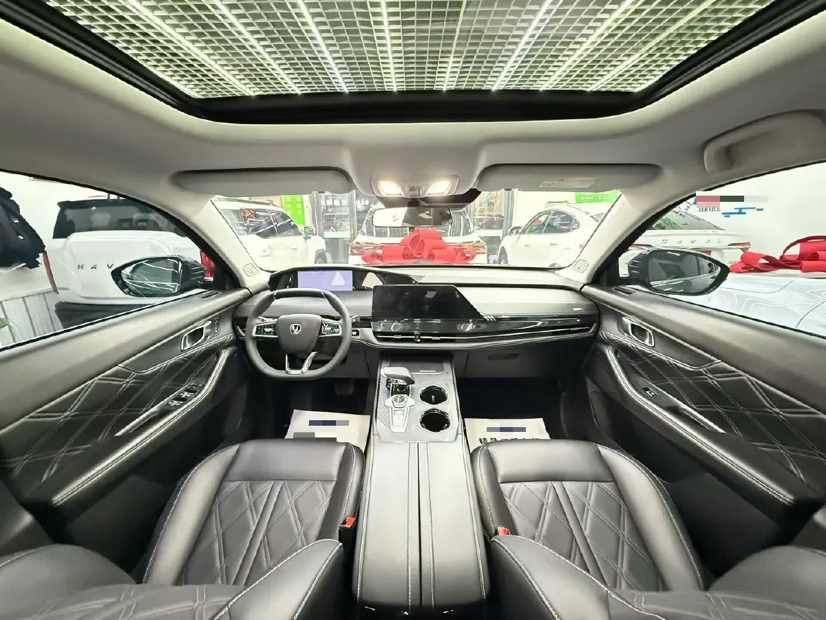 2024 ChangAn UNI-K 2.0T 233HP L4 8AT,autocango,china used car exporter,china ev exporter,chinese used car exporter,chinese used ev exporter