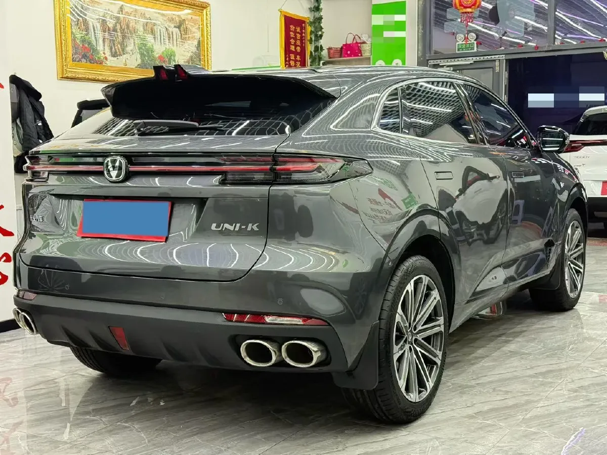 2024 ChangAn UNI-K 2.0T 233HP L4 8AT,autocango,china used car exporter,china ev exporter,chinese used car exporter,chinese used ev exporter