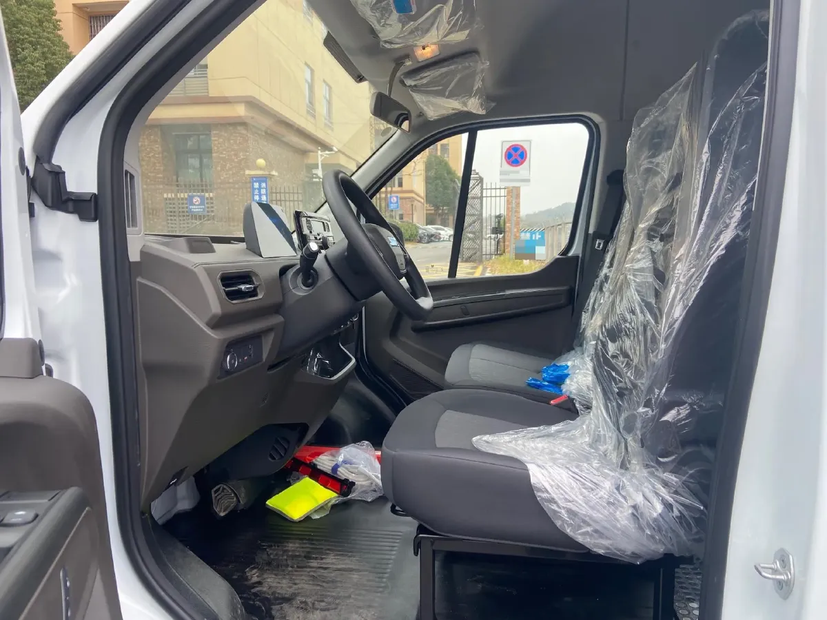 2025 JMC FuShun BEV 53.58KWH,autocango,china used car exporter,china ev exporter,chinese used car exporter,chinese used ev exporter