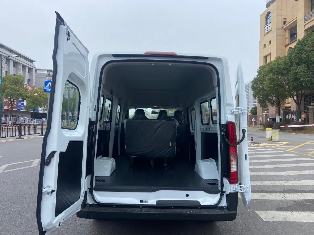 2025 JMC FuShun BEV 53.58KWH,autocango,china used car exporter,china ev exporter,chinese used car exporter,chinese used ev exporter