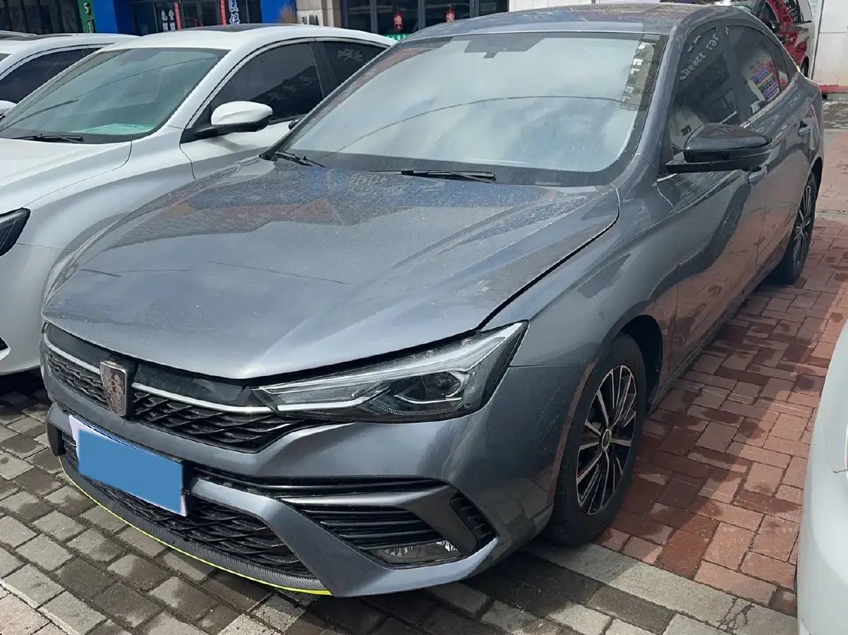 2021 Roewe i5 1.5L 120HP L4 CVT