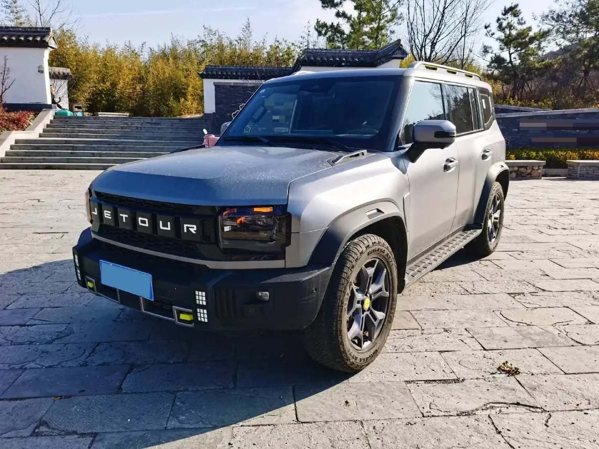 2023 Jetour Traveller 2.0T 254HP L4 7DCT