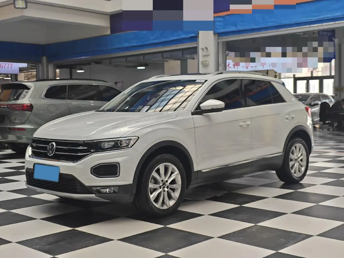 2021 Volkswagen T-Roc 1.4T 150HP L4 7DCT