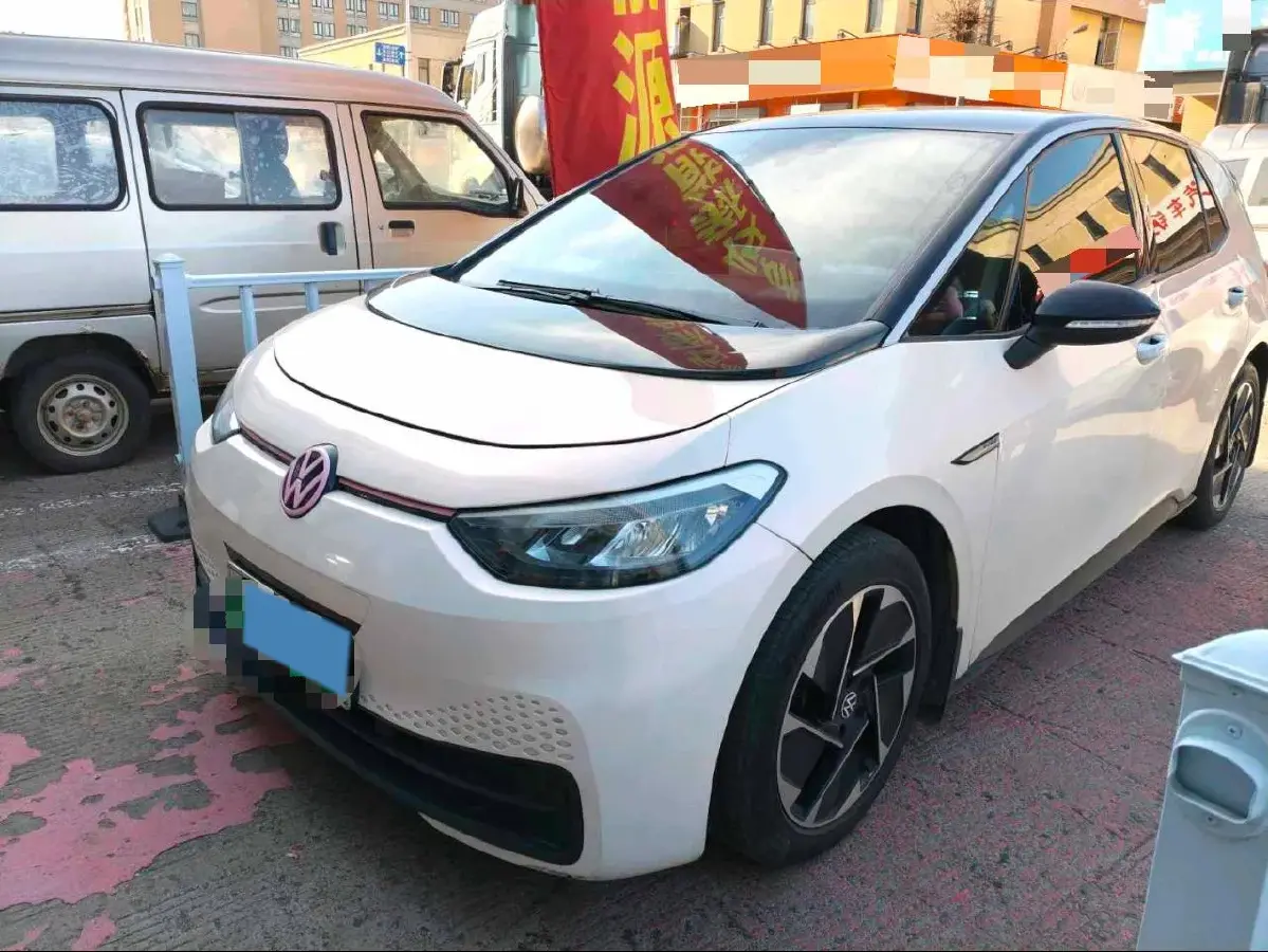 2023 Volkswagen ID.3 BEV 52.8KWH