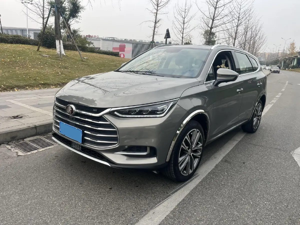 2018 BYD Tang 2.0T 205HP L4 6AT