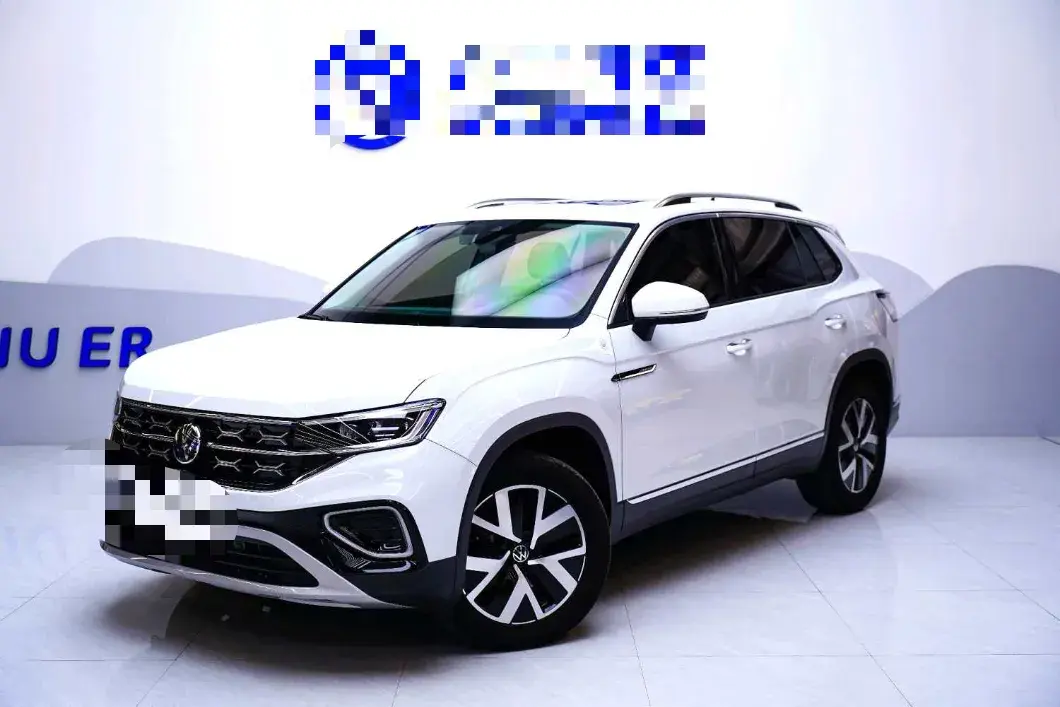 2023 Volkswagen Tayron 2.0T 186HP L4 7DCT