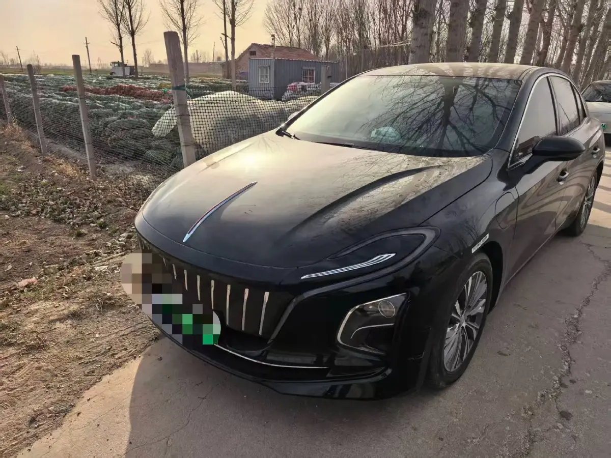 2022 HongQi E-QM5 BEV 54KWH