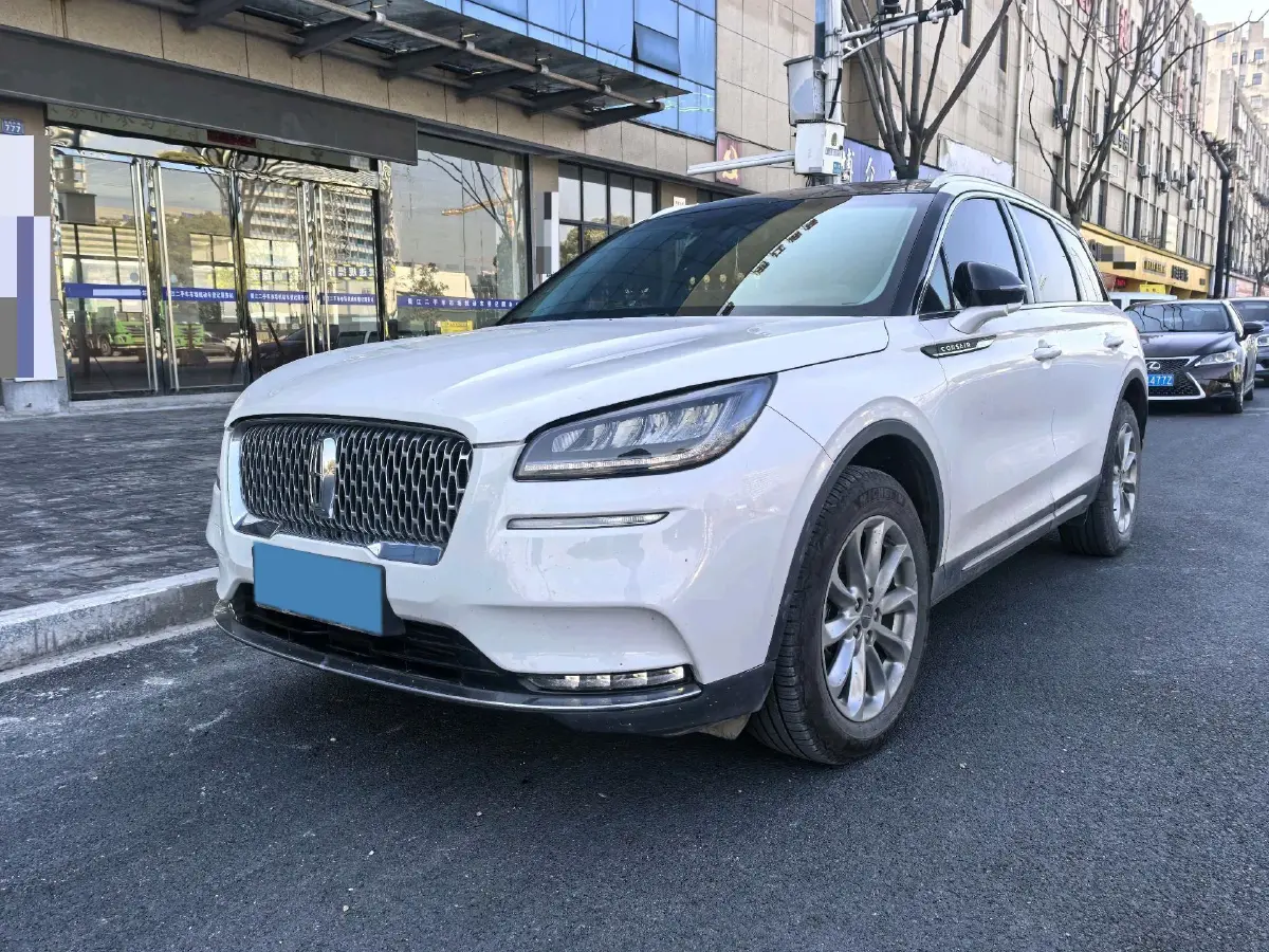 2020 Lincoln Corsair 2.0T 245HP L4 8AT