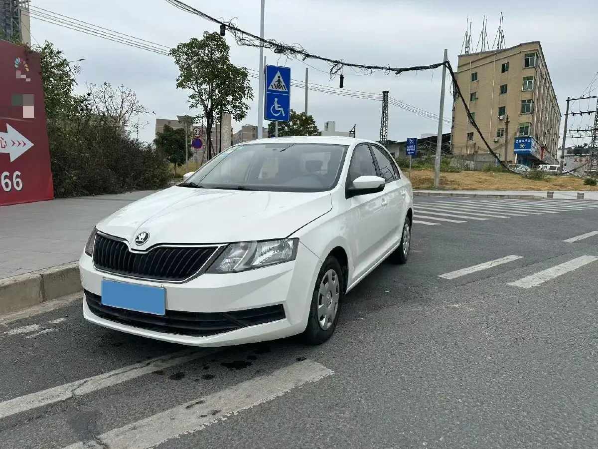 2018 Skoda Rapid 1.6L 110HP L4 5MT