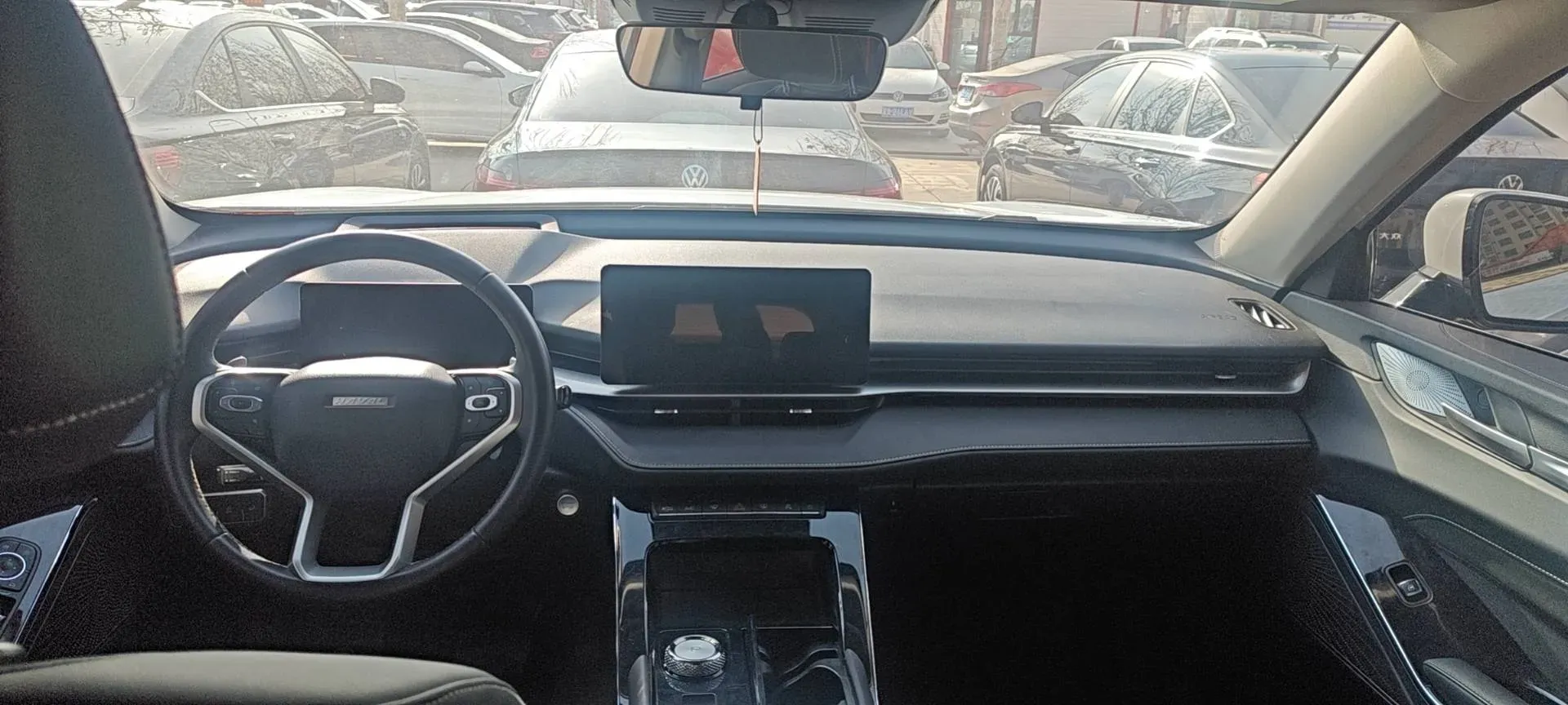 2021 Haval H6 2.0T 211HP L4 7DCT,autocango,china used car exporter,china ev exporter,chinese used car exporter,chinese used ev exporter