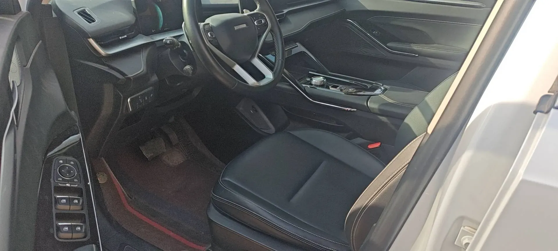 2021 Haval H6 2.0T 211HP L4 7DCT,autocango,china used car exporter,china ev exporter,chinese used car exporter,chinese used ev exporter