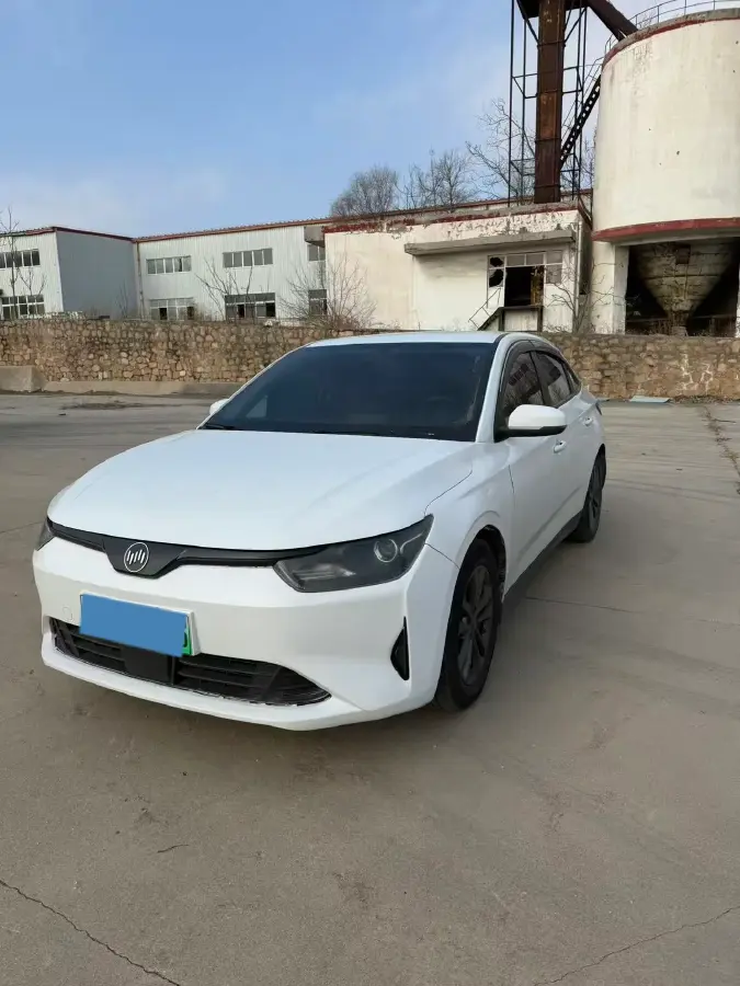 2021 Weltmeister E.5 BEV 58.589KWH