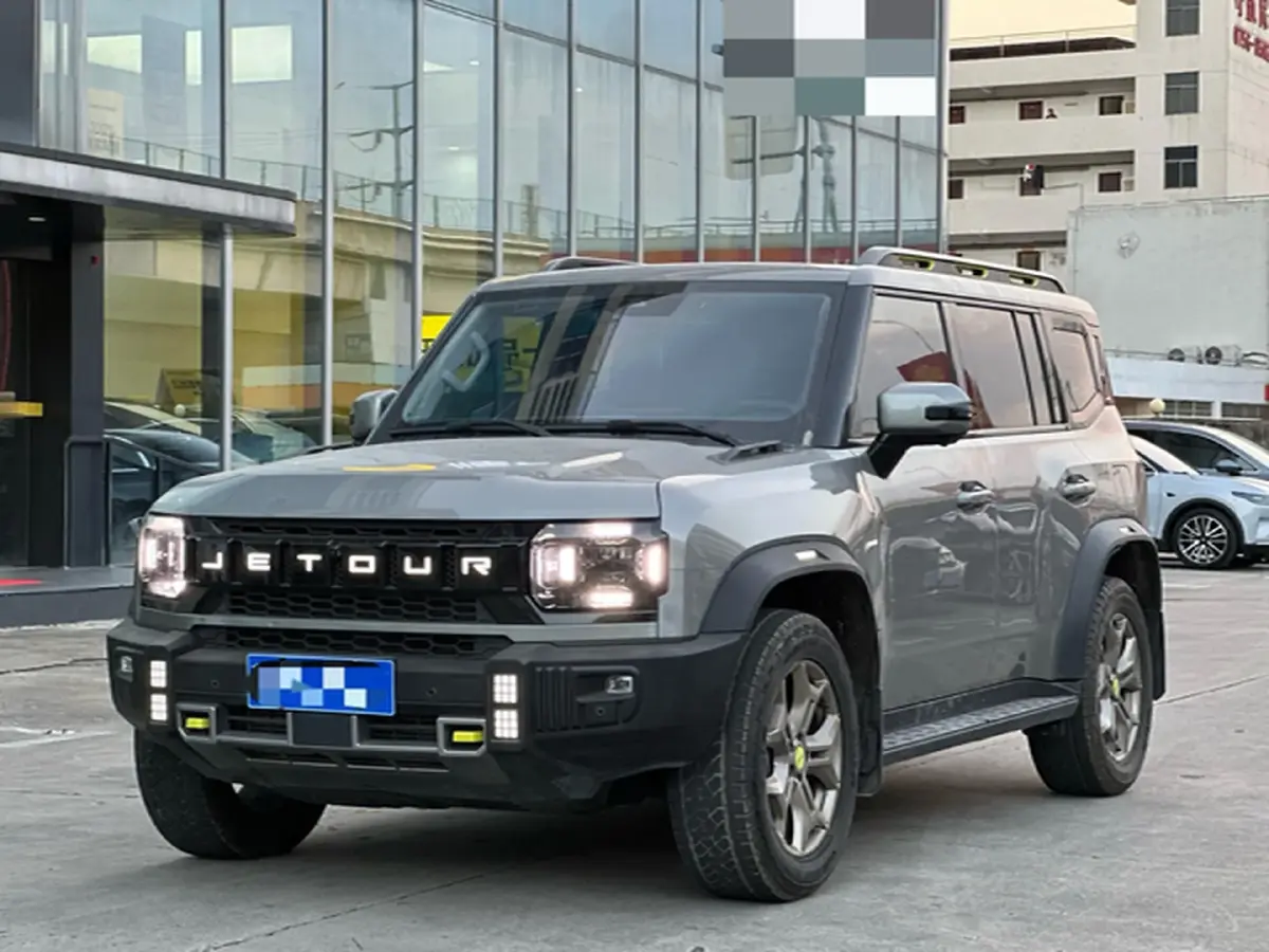 2023 Jetour Traveller 2.0T 254HP L4 8AT