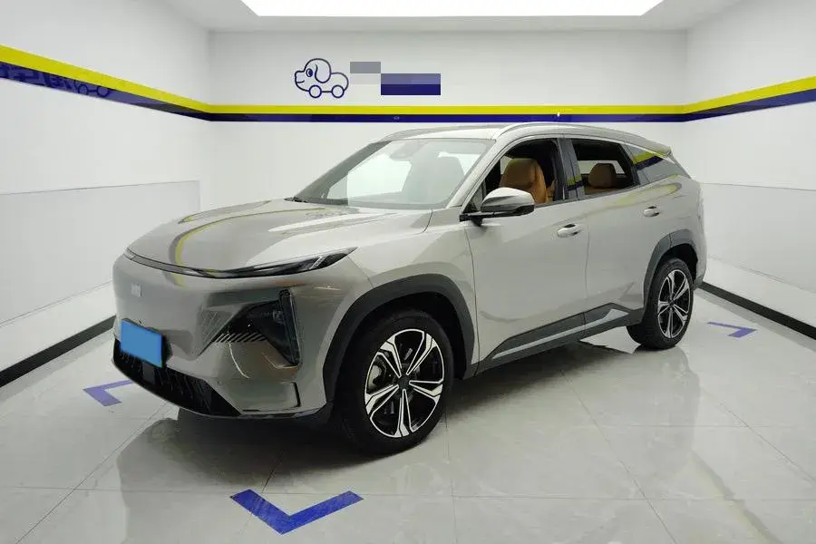 2023 Geely Galaxy L7 1.5T 163HP L4 3DHT PHEV 18.7KWH