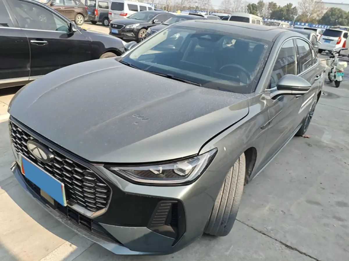 2025 Fulwin FulwinA8L 1.5T 156HP L4 1DHT PHEV 18.67KWH