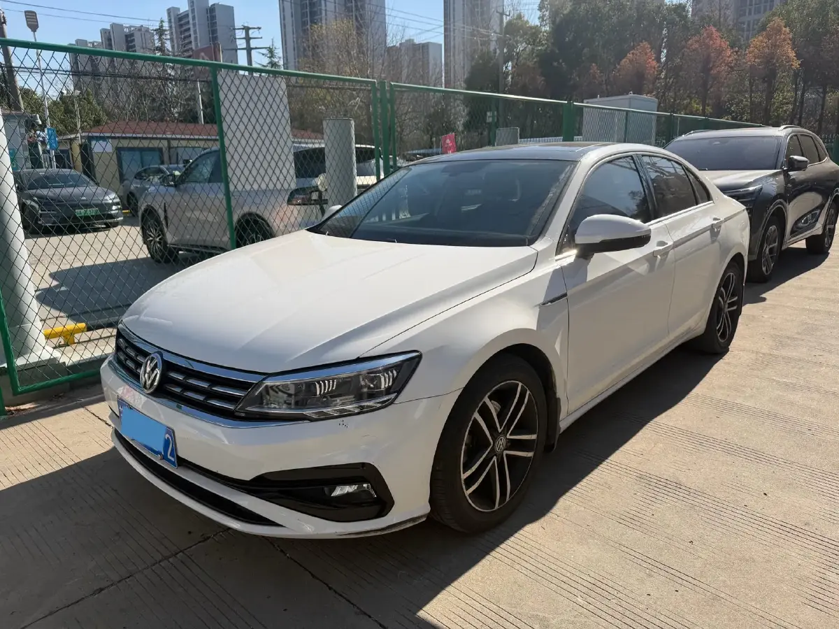 2021 Volkswagen Lamando 1.4T 150HP L4 7DCT