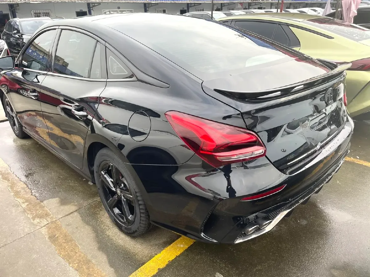 2022 MG 5 Scorpio 1.5T 181HP L4 7DCT,autocango,china used car exporter,china ev exporter,chinese used car exporter,chinese used ev exporter