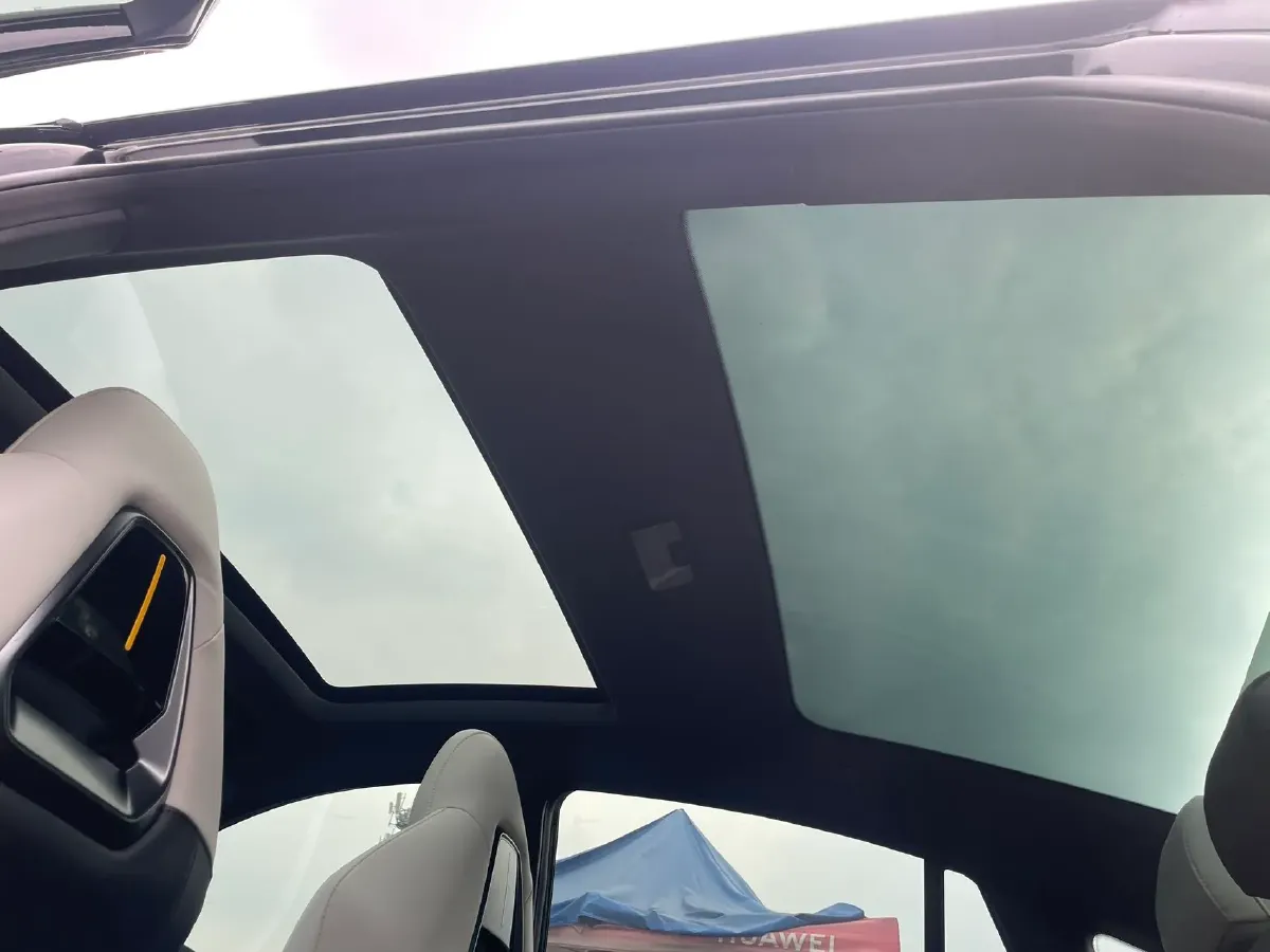 2022 MG 5 Scorpio 1.5T 181HP L4 7DCT,autocango,china used car exporter,china ev exporter,chinese used car exporter,chinese used ev exporter