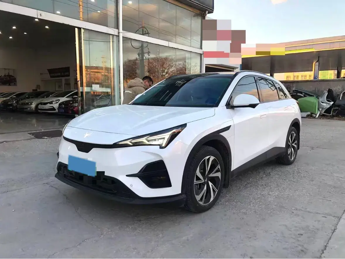 2024 HongQi E-QM5 BEV 60KWH