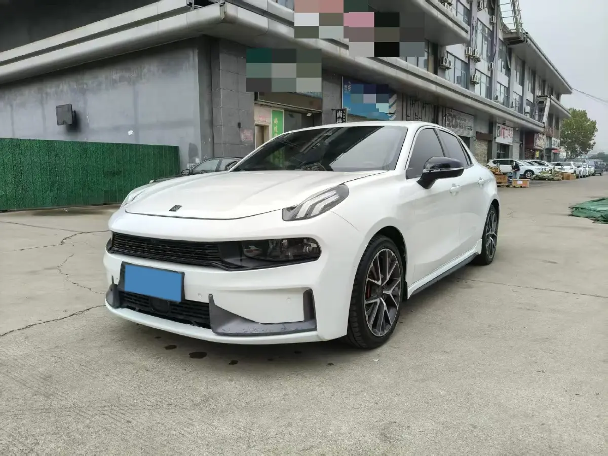 2019 LYNK&CO 01 2.0T 190HP L4 6AT
