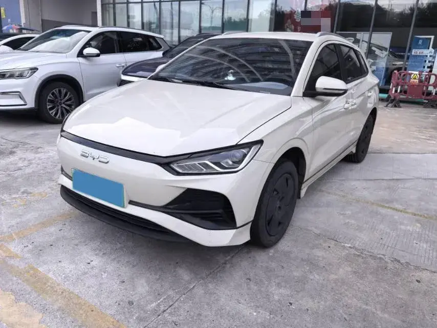 2023 BYD e2 BEV 43.2KWH