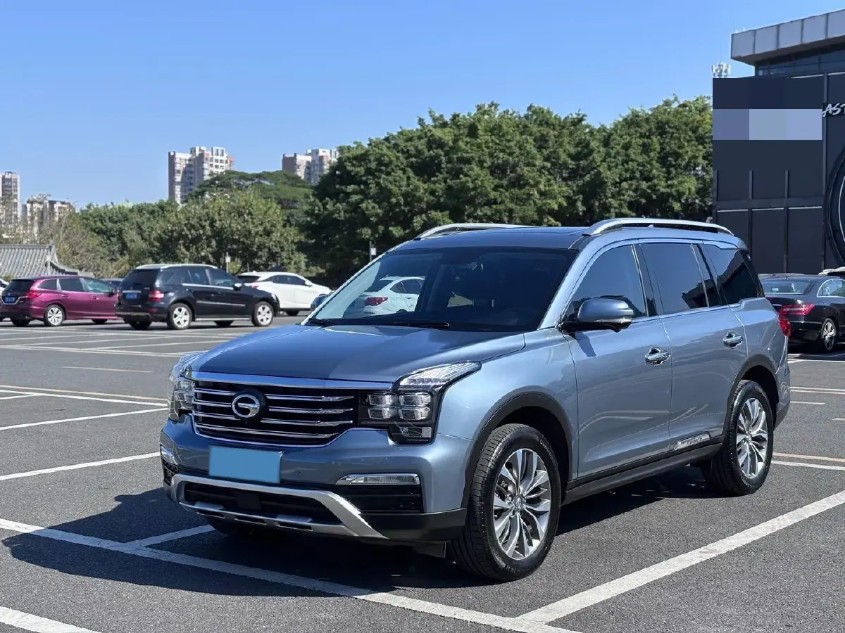 2017 GAC Trumpchi GS8 2.0T 201HP L4 6AT