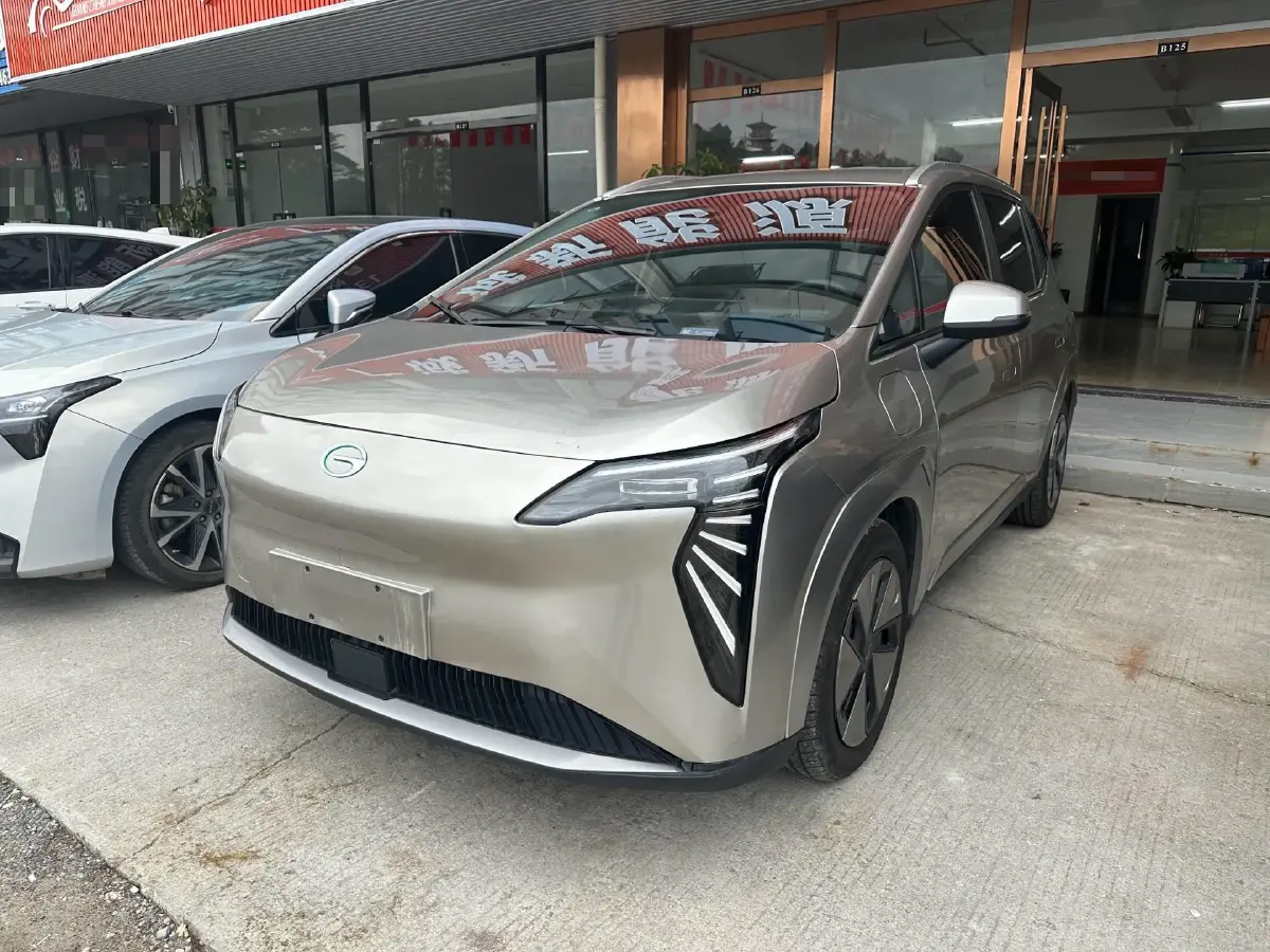 2023 Aion Y BEV 61.7KWH