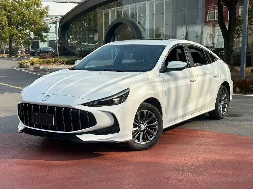 2025 MG 5 1.5L 129HP L4 CVT