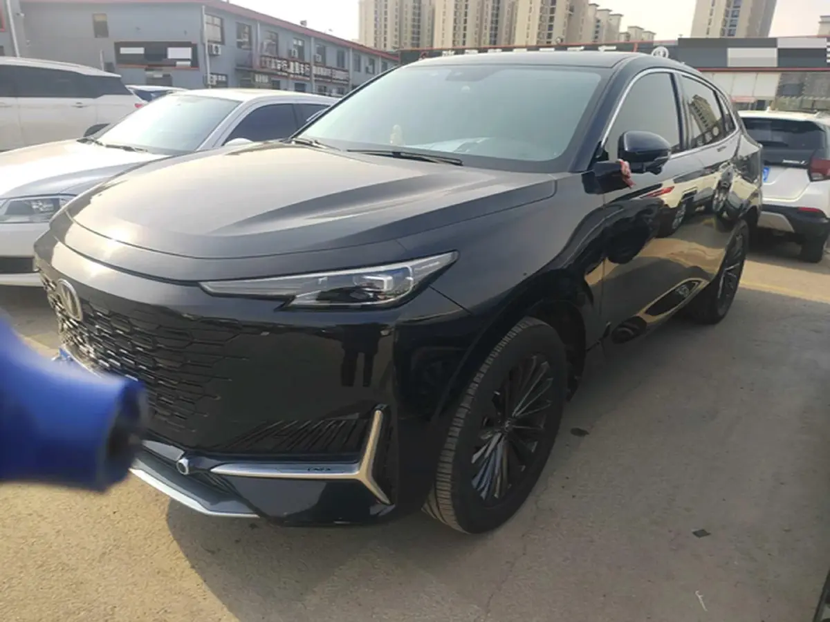2021 ChangAn UNI-K 2.0T 233HP L4 8AT