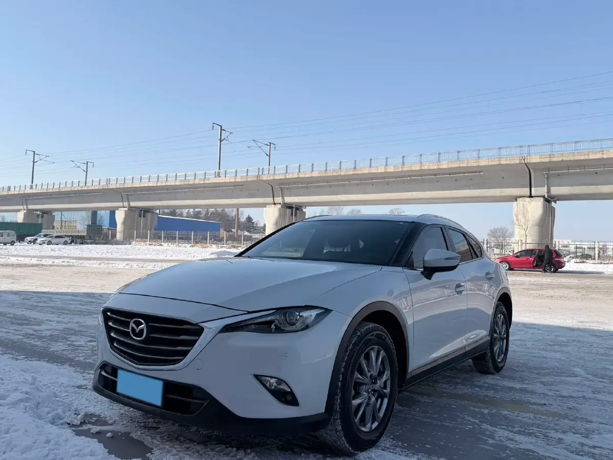 2020 Mazda CX-4 2.0L 158HP L4 6AT