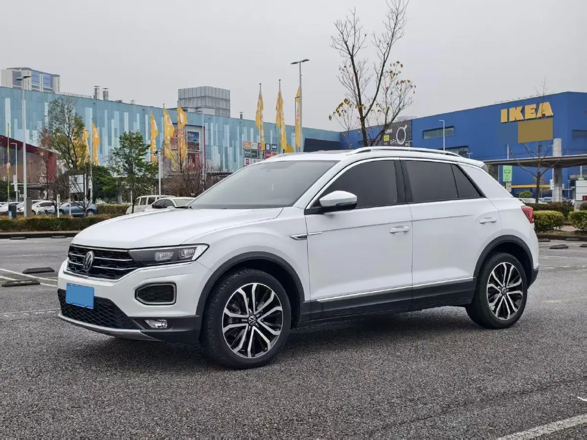 2021 Volkswagen T-Roc 1.4T 150HP L4 7DCT