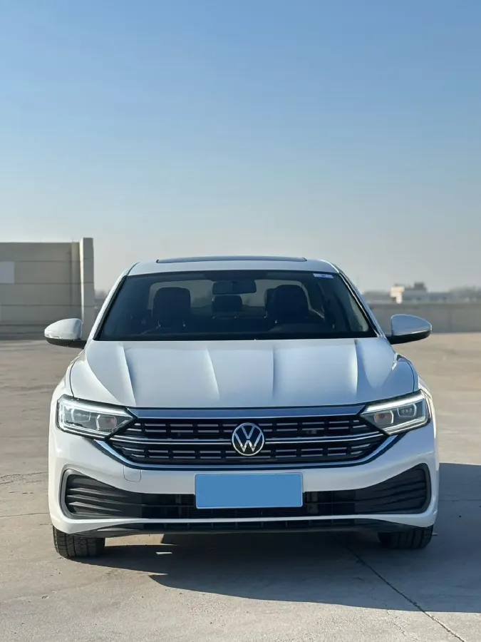 2025 Volkswagen Sagitar 1.5T 160HP L4 7DCT,autocango,china used car exporter,china ev exporter,chinese used car exporter,chinese used ev exporter