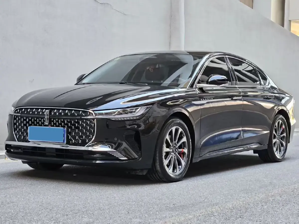 2024 Lincoln Z 2.0T 261HP L4 8AT