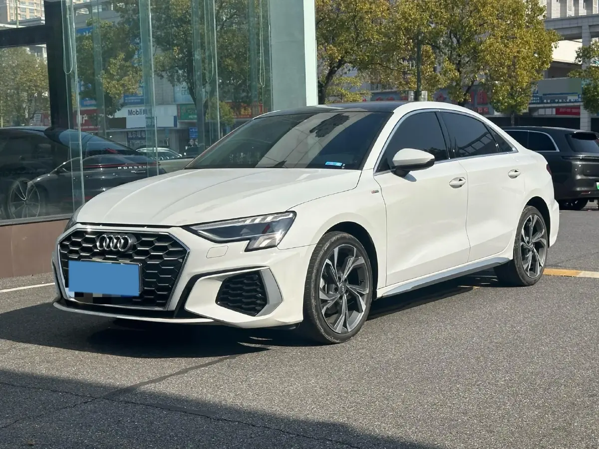 2021 Audi A3 1.4T 150HP L4 7DCT