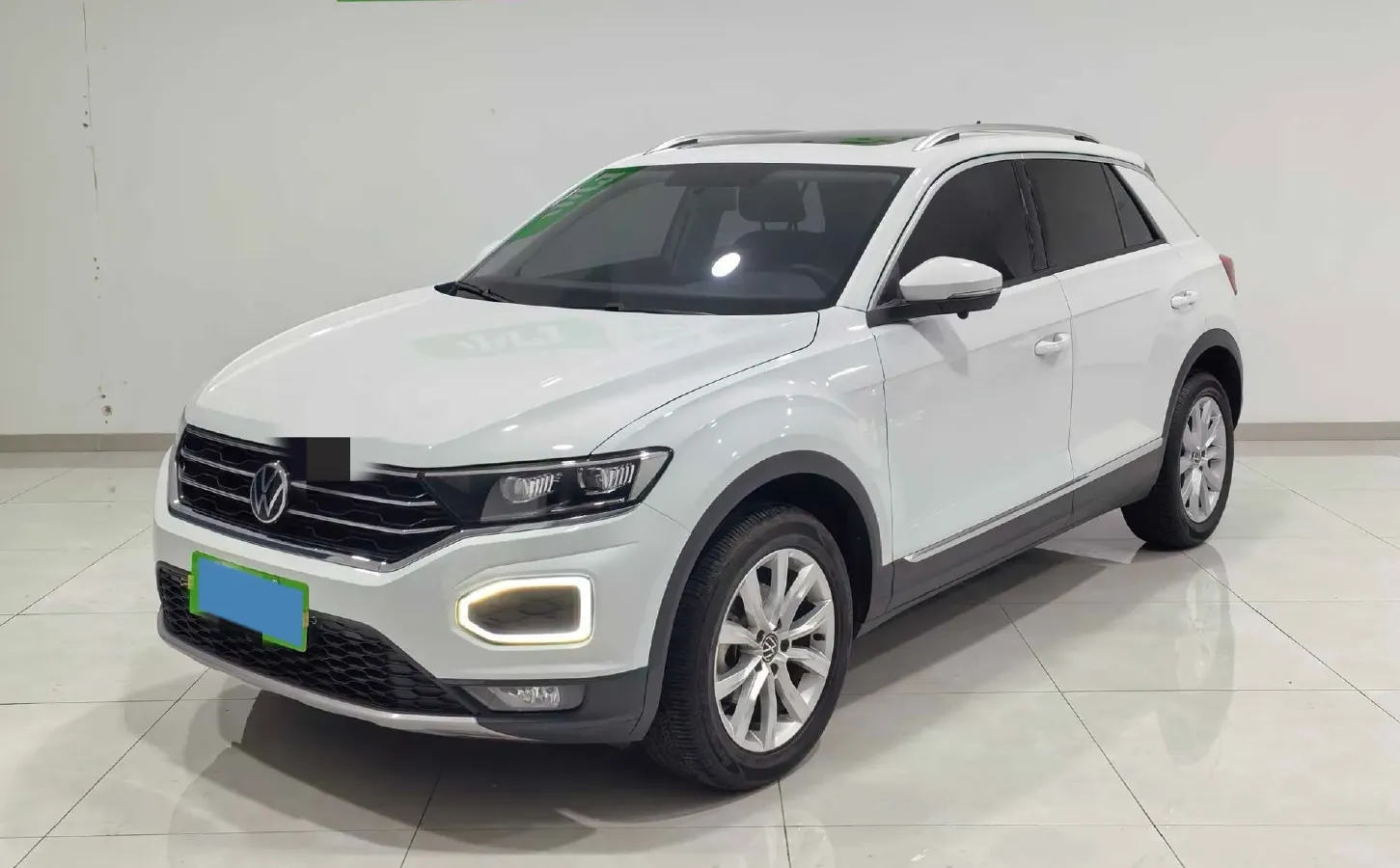 2022 Volkswagen T-Roc 1.4T 150HP L4 7DCT,autocango,china used car exporter,china ev exporter,chinese used car exporter,chinese used ev exporter