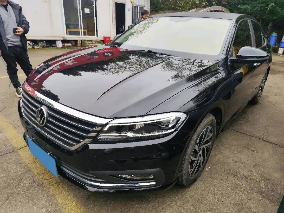 2022 Volkswagen T-Roc 1.4T 150HP L4 7DCT