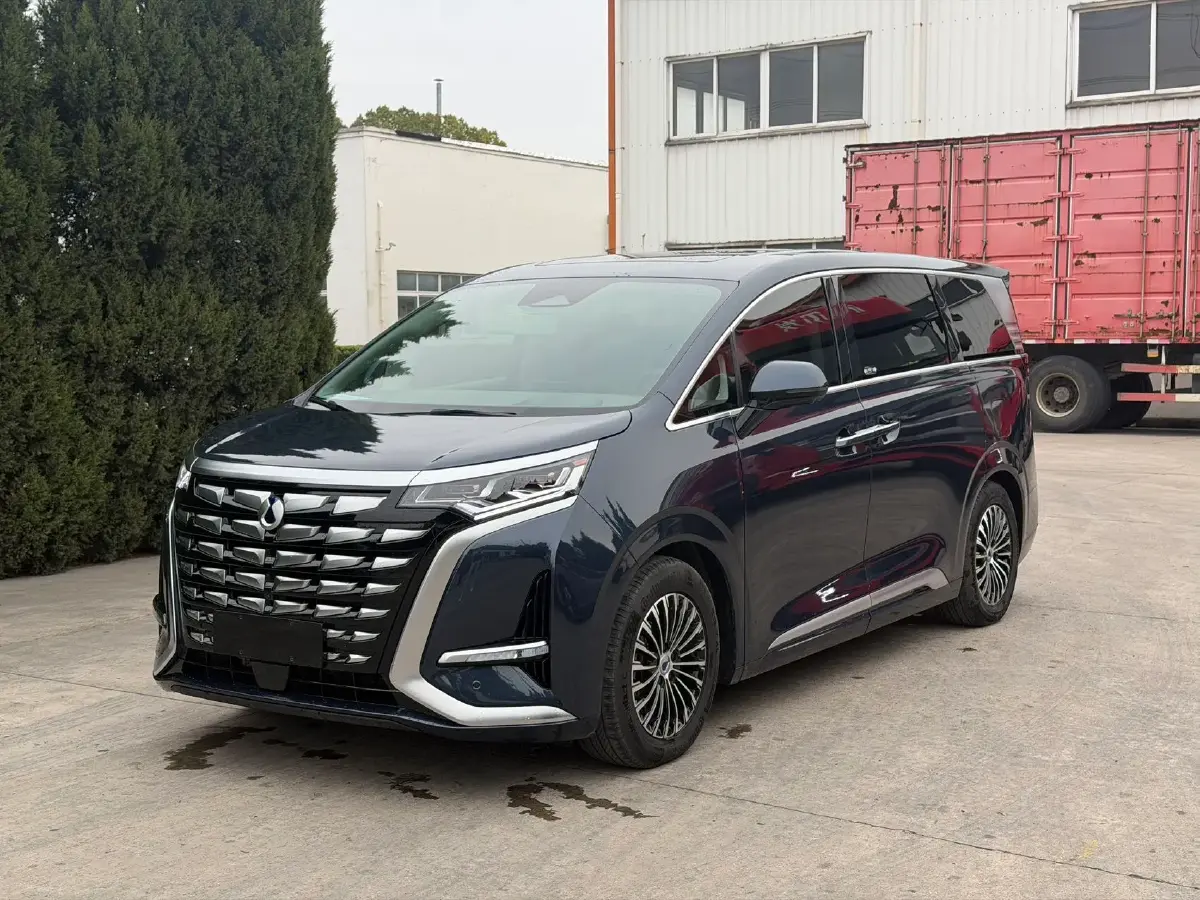 2022 Mercedes-Benz GLC Class 2.0T 197HP L4 9AT