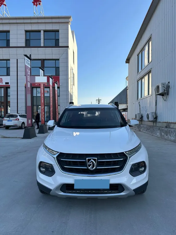 2017 BaoJun 510 1.5L 112HP L4 6MT,autocango,china used car exporter,china ev exporter,chinese used car exporter,chinese used ev exporter
