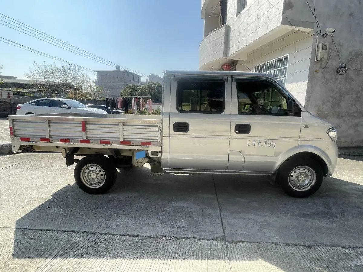 2025 DongFeng DFSK C32 1.6L 122HP L4 5MT,autocango,china used car exporter,china ev exporter,chinese used car exporter,chinese used ev exporter