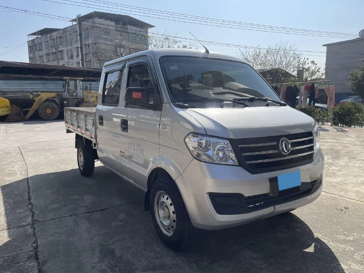 2025 DongFeng DFSK C32 1.6L 122HP L4 5MT,autocango,china used car exporter,china ev exporter,chinese used car exporter,chinese used ev exporter