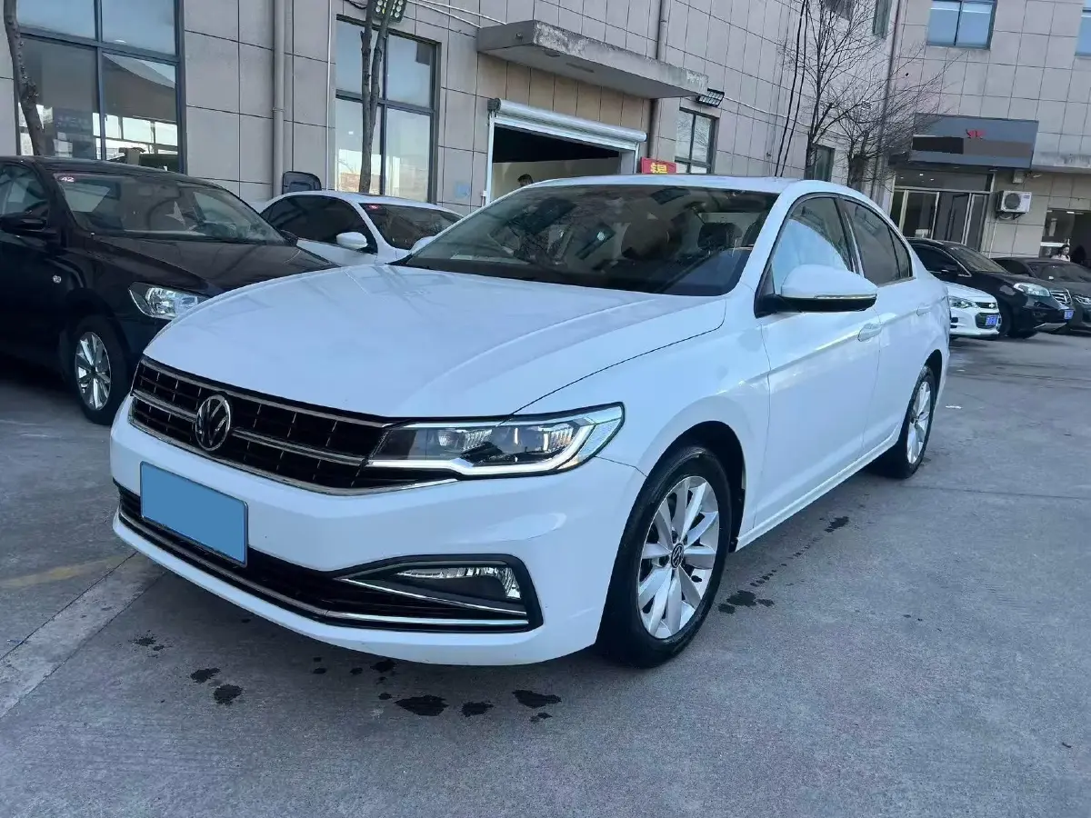 2021 Weltmeister E.5 BEV 49.92KWH