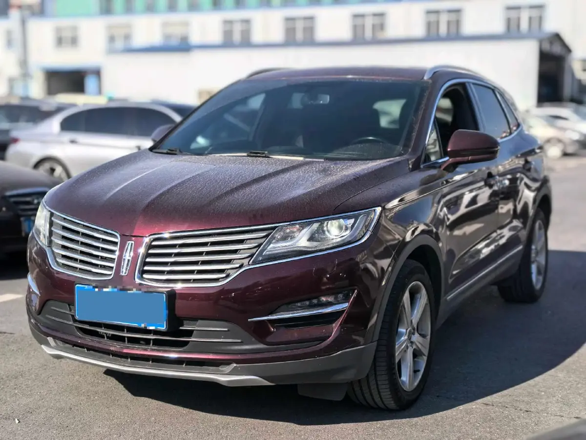 2018 Lincoln MKC 2.0T 203HP L4 6AT